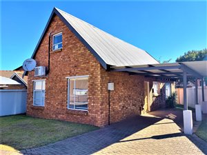 4 Bed House in Vaal Dam