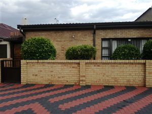 4 Bed House in Actonville