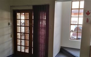 124 m² Office Space in Brandwag
