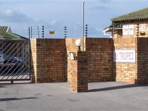 3 Bed Townhouse in Lorraine