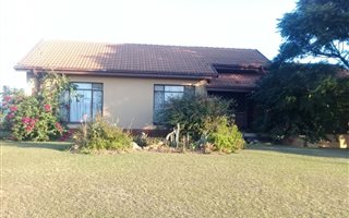 3 Bedroom House in Paradise