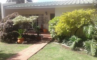 4 Bedroom House in Broadwood