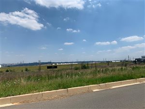 3267 m² Land available in Linbro Park