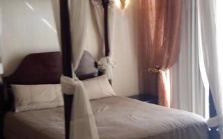 Hotel in Laudium