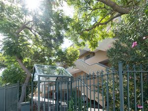 1 Bed Apartment in Green Point