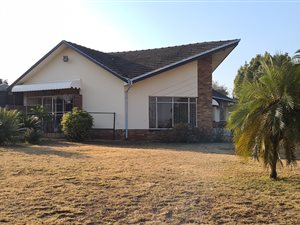 4 Bed House in Kameeldrift East