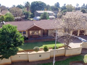 4 Bed House in Bramley