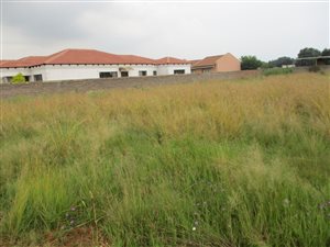 1014 m² Land available in Klipwater