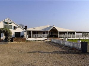 1350 m² Commercial space in Drummond