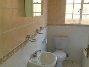 2 Bed Townhouse in Meiringspark