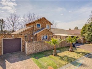 3 Bed House in Pomona