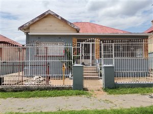 3 Bed House in Troyeville