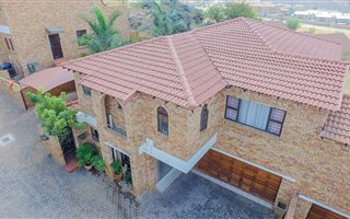 3 Bedroom House in Noordheuwel