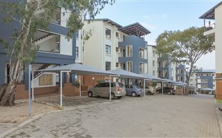2 Bedroom Townhouse in Oakdene