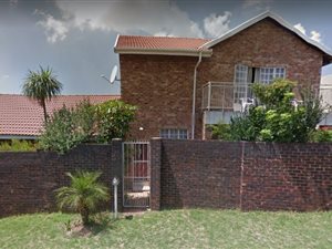 13 Bed House in Winchester Hills
