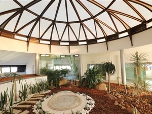 4 Bed House in Kloofendal
