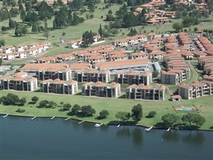 4 Bed Apartment in Emfuleni Golf Estate