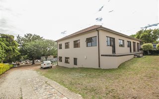 342 m² Commercial space in Newton Park