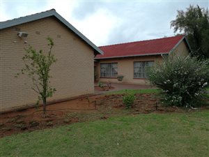 4 Bed House in Barkly West