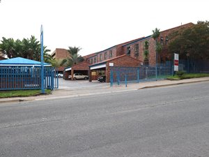 305 m² Commercial space in Ferndale
