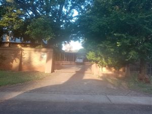 1 Bed House in Lyttelton Manor