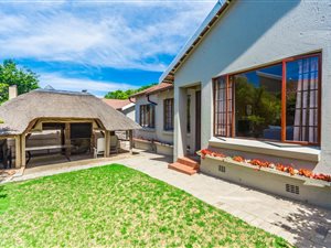 2 Bed Townhouse in Radiokop