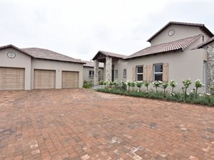 3 Bed House in Zwavelpoort