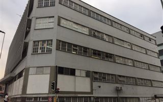950 m² Commercial space in Sydenham