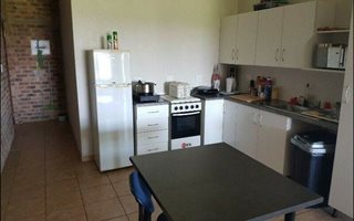 3 Bedroom Flat in Bredell AH
