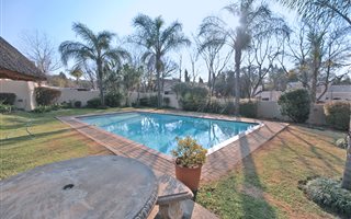 3 Bedroom Apartment in Edenburg