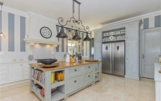 4 Bedroom House in Benoni AH