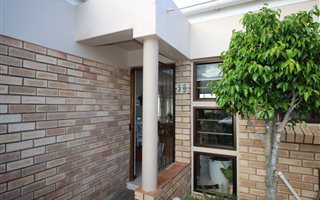 3 Bedroom Townhouse in Nahoon