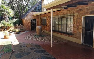 5.9 ha Land available in Cullinan and Surrounds