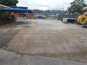 3228 m² Commercial space in Pinetown Central