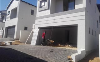 3 Bedroom Cluster in Olympus AH