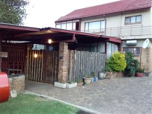 2 Bedroom Apartment in Parkhill Gardens