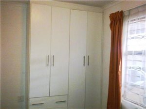 2 Bedroom House in Roodepoort Central