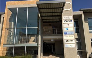 171 m² Commercial space in Noordwyk