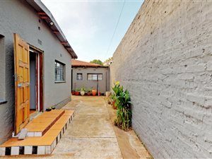 2 Bed House in Newlands