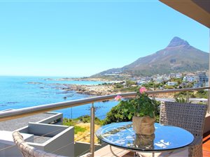 3 Bed Apartment in Camps Bay