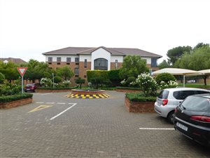 224.649993896484 m² Office Space in Boskruin