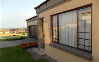 3 Bedroom Townhouse in Northfield