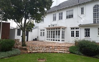607 m² Commercial space in Parktown