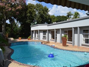 5 Bed House in Irene