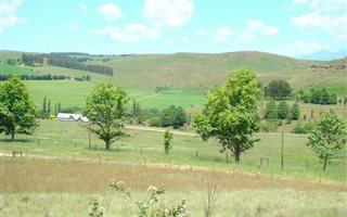 3530 m² Land available in Underberg