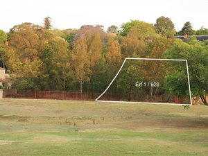 1000 m² Land available in Waterkloof Ridge