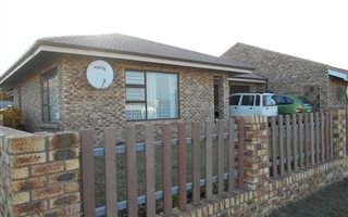 3 Bedroom House in Reebok