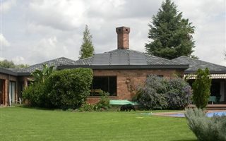 5 Bedroom House in Gallo Manor