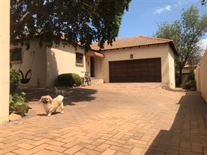 3 Bed House in Thatchfield