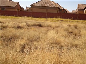 925 m² Land available in Wild Olive Estate